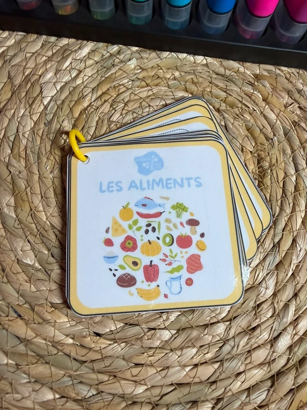 Porte-clés cartes de nomenclature inspiration pédagogie Montessori