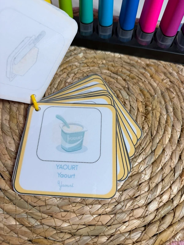 Porte-clés cartes de nomenclature inspiration pédagogie Montessori