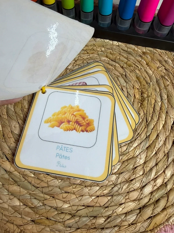 Porte-clés cartes de nomenclature inspiration pédagogie Montessori