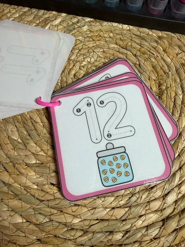 Porte-clés cartes de nomenclature inspiration pédagogie Montessori
